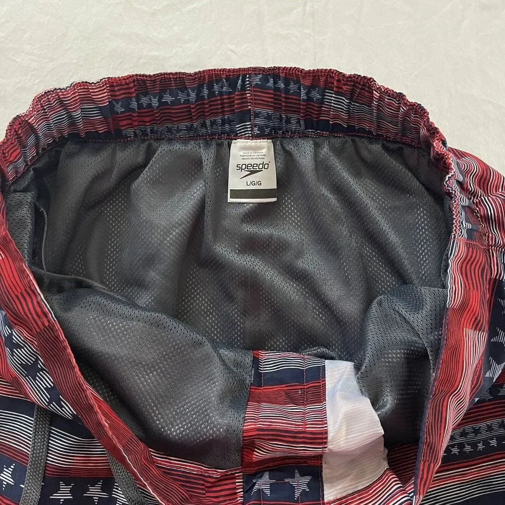 Speedo Mens Red Bathing Suit Shorts‎ Size Large UV 50+ America